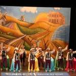 Los Pelendengues actuaron en el Teatro Falla con expectación de los gaditanos y rodeados de manchegos 3