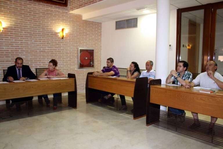 Grupo municipal socialista de Herencia durante un pleno