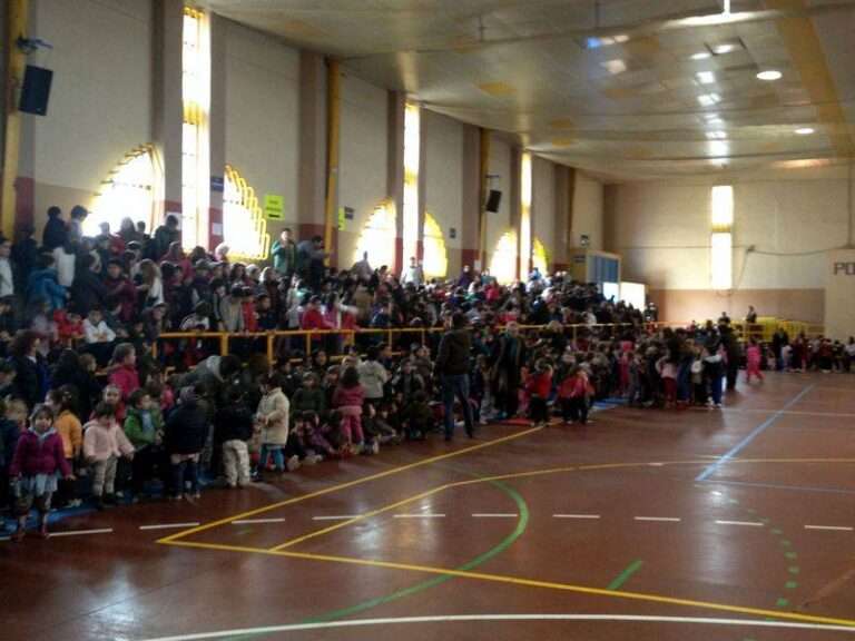 Los escolares de Carrasco Alcalde y Ntra. Sra de la Merced de Herencia asistieron a una exhibición de la Guardia Civil