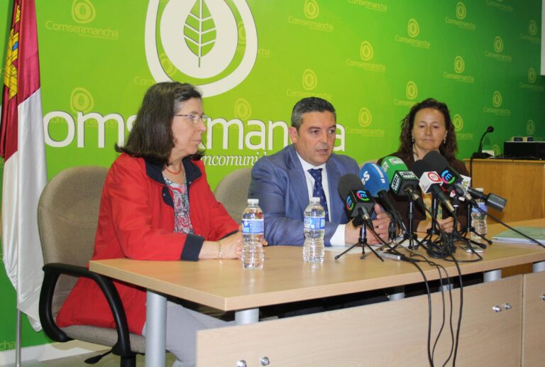 La Junta apoya el proyecto de Comsermancha con Europa para convertirse en líderes en Gestion de Residuos