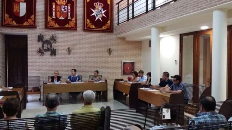 Pleno municipal de Herencia. Junio 2015