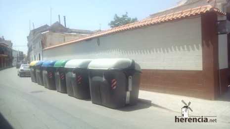 contenedores de basura en Herencia (Ciudad Real)