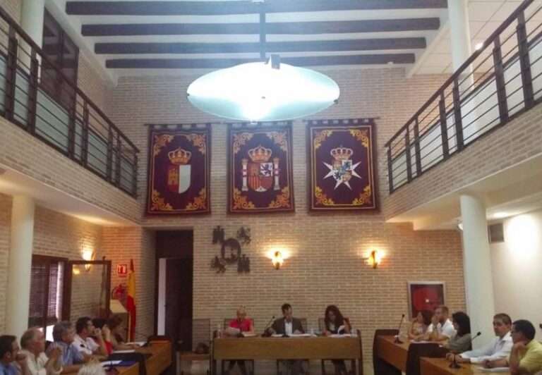 pleno municipal de Herencia de septiembre de 2015