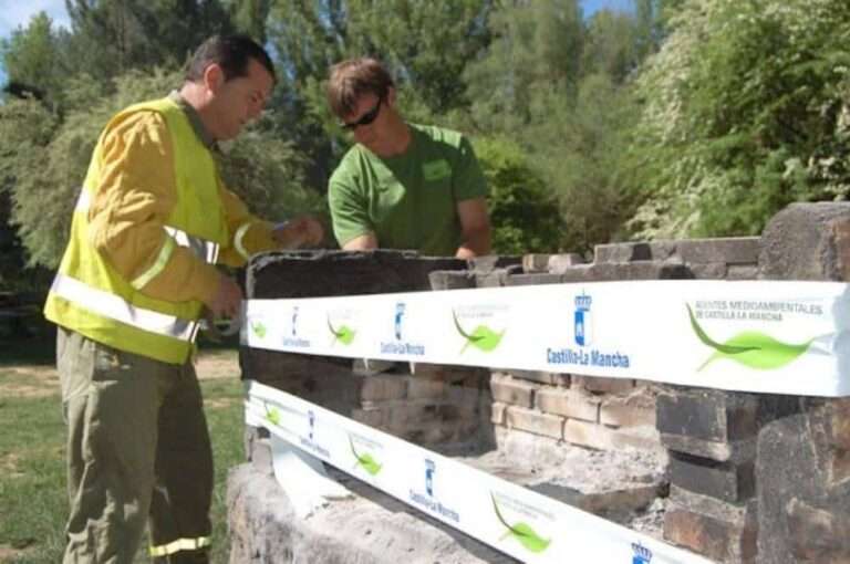 Precinto de barbacoas para prevenir incendios.