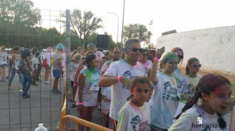 Colours Run 2017, carrera solidaria en Herencia. Fotos de Aitor Gallego de la Sacristana