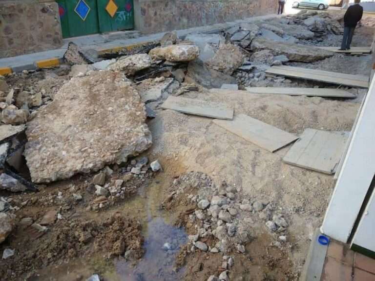 Obras de semipeatonalización calle Francisco Fernández Mazarambroz en Herencia