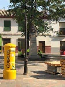 La nueva Plaza Cervantes de Herencia pronto finalizará sus obras 5