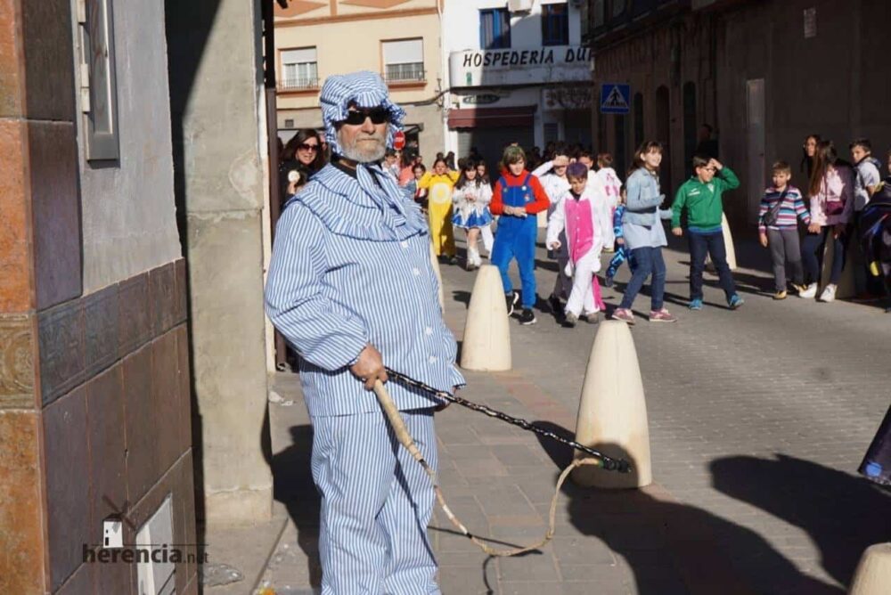 Fotografías del Domingo de Deseosas del Carnaval de Herencia 17