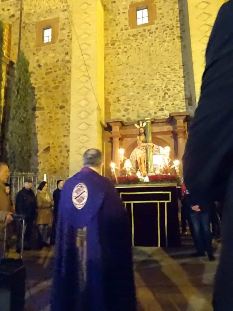 Imágenes del Vía Crucis Penitencial del Miércoles Santo 15