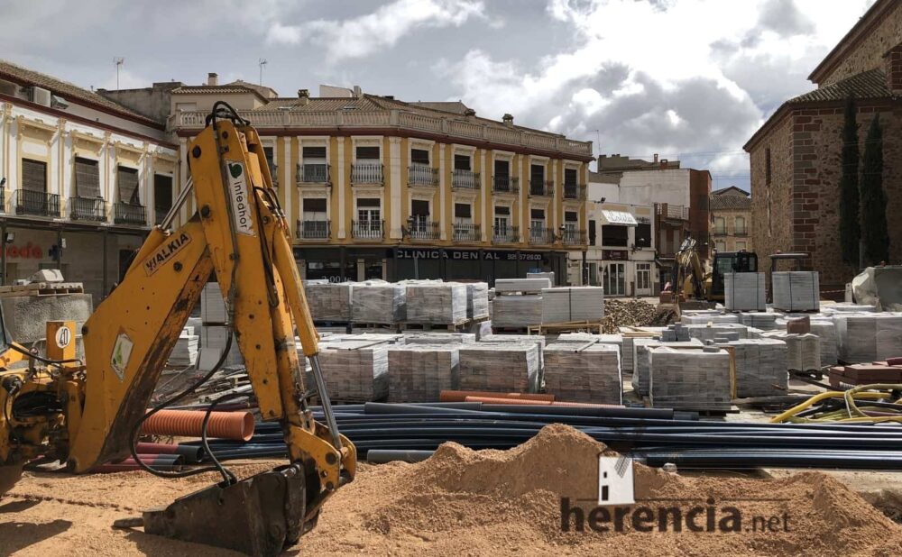 Continuan los obras de la Plaza de España y alrededores 12