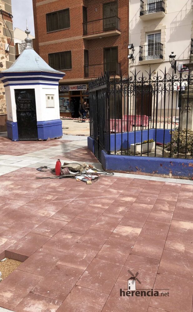 Continuan los obras de la Plaza de España y alrededores 2