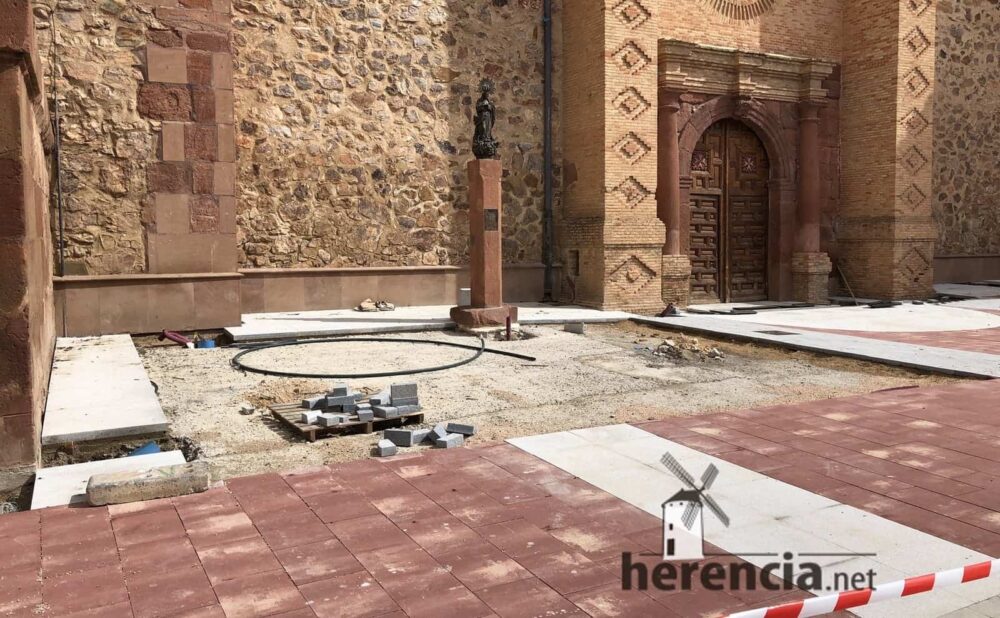 Continuan los obras de la Plaza de España y alrededores 6