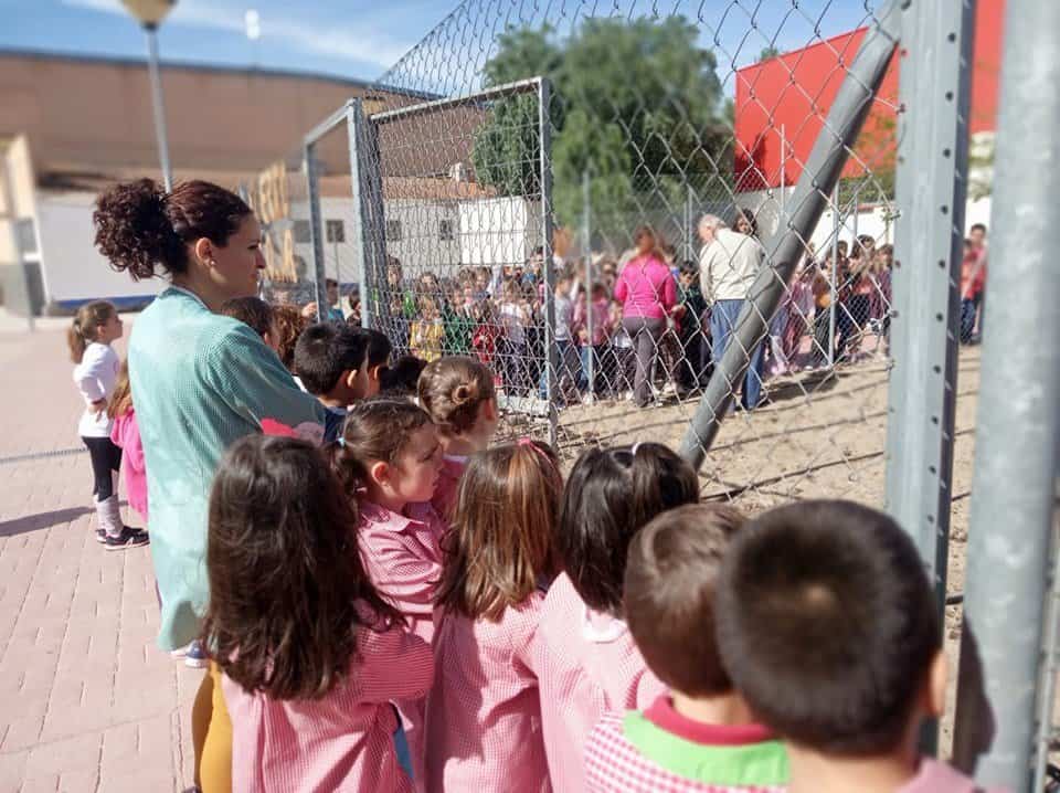 EL CEIP Carrasco Alcalde vuelve a poner en marcha su huerto escolar 10