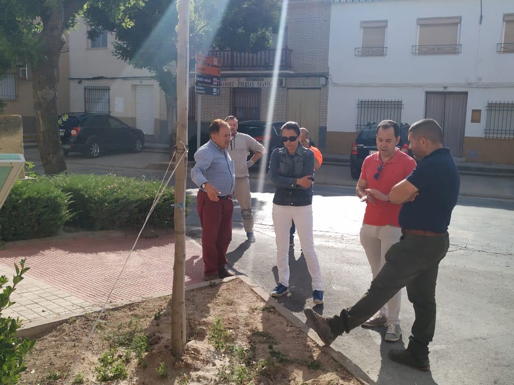 Continúan las obras de renovación del acerado en el barrio de San Antón Continúan las obras de renovación del acerado en el barrio de San Antón2 - Continúan las obras de renovación del acerado en el barrio de San Antón