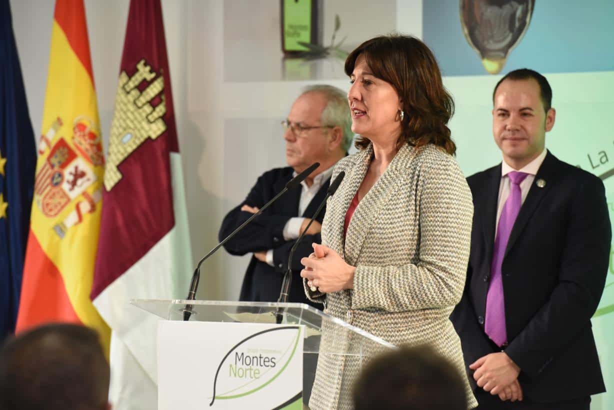 El gobierno regional asegura su apoyo a la cooperativa La Encarnación del Grupo Montes Norte en Herencia 8