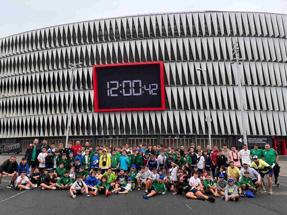 El VIII Campus de Fútbol de Herencia viajó a Castro Urdiales y Bilbao 1