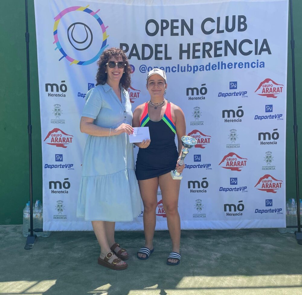 Herencia acoge con éxito el I Open Club Padel 5