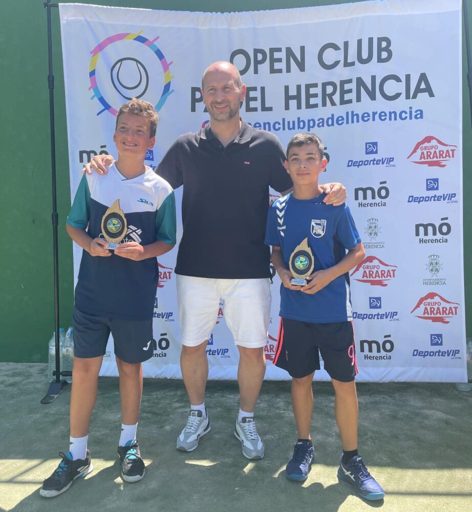 Herencia acoge con éxito el I Open Club Padel 4