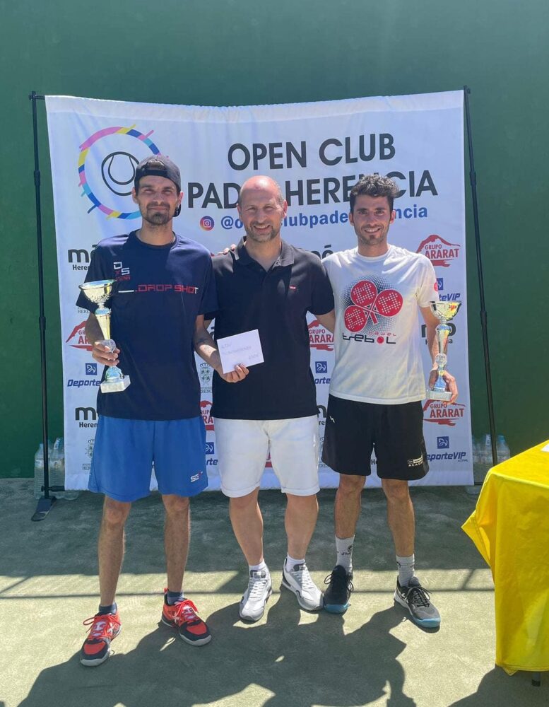 Herencia acoge con éxito el I Open Club Padel 10