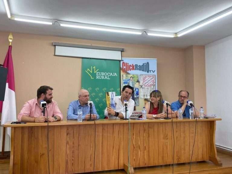 C-LM destinará 5,7 millones a mejorar la capacitación digital en comunidades educativas de entornos rurales