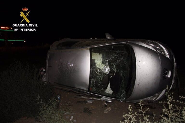 Investigan a un conductor por posible delito en su implicación en un accidente en Argamasilla de Alba