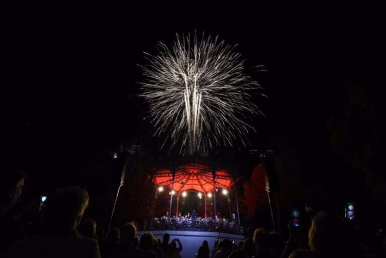 Cien kilos de pólvora y el cierre de Puerta de Hierros abrochan la Feria de Albacete, con más de 3 millones de visitas