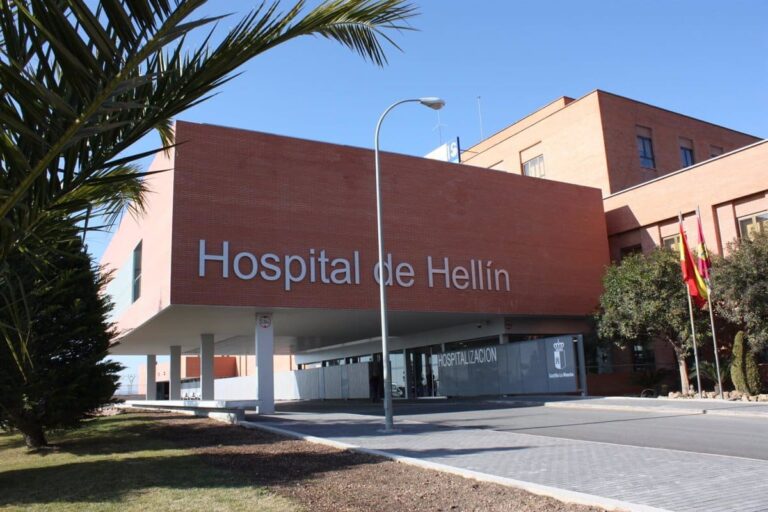 Trasladan al hospital de Hellín a un niño de seis años tras ser atropellado