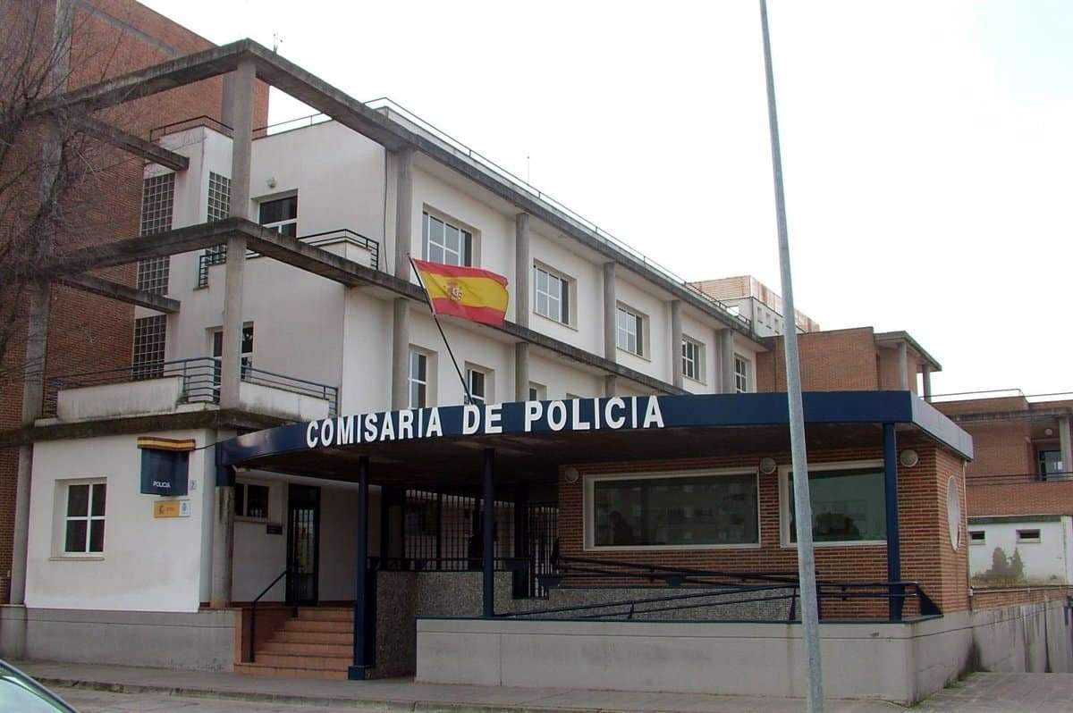 Detenidos Dos Hombres por Agresión con Arma Blanca en Talavera Durante ...