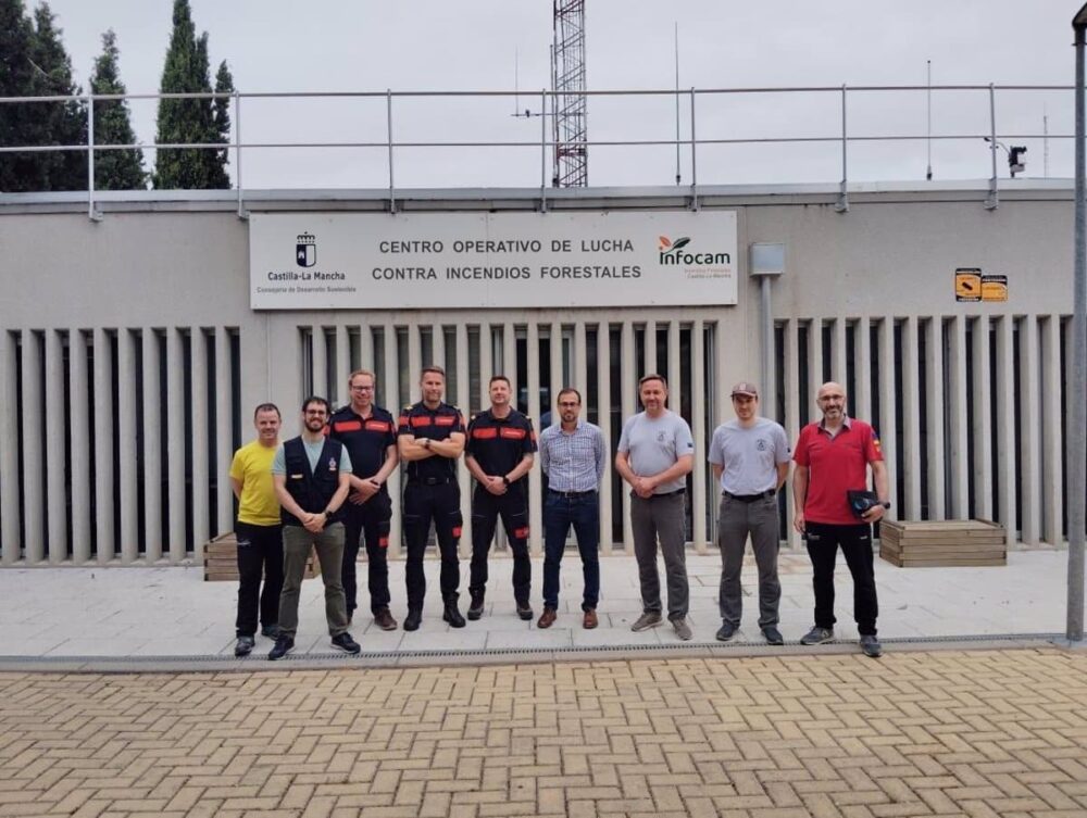 Una delegación de bomberos forestales de Estonia vuelve a C-LM para formarse en el operativo del Infocam