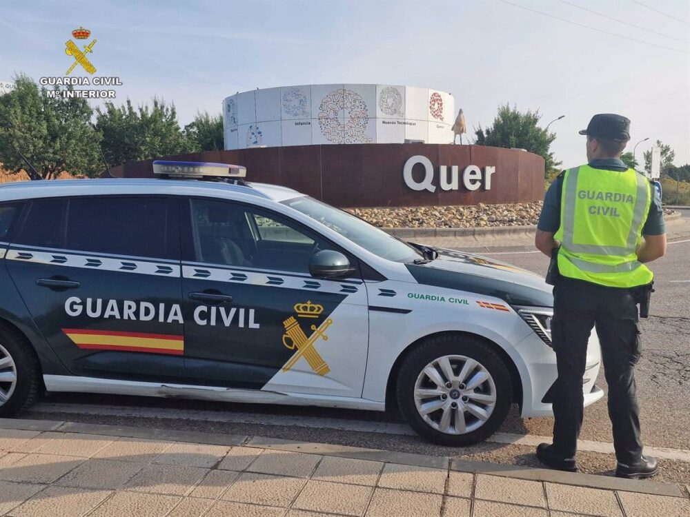 Detenidos cinco varones con amplío historial delictivo cuando  iban a robar la mercancía de un camión en Quer