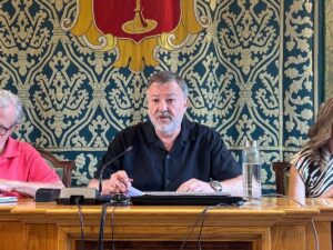 Dolz afirma en el Debate del Estado del Municipio que el mantenimiento de la ciudad es su "caballo de batalla"