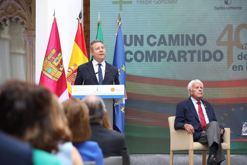 Page celebra los 40 años de España en la UE y se autodefine como europeo convencido: "Se tomó el camino correcto"