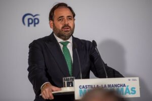 Núñez pregunta a Page "qué más tiene que pasar" para que ponga sus votos al servicio de España