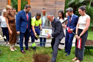 Partidos, instituciones y empresas celebran centenario de Puertollano como ciudad conjurándose por su futuro industrial
