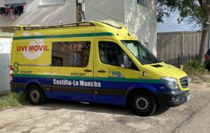 Afectados tres menores por inhalar humo tras un incendio en un bloque de viviendas de El Carpio de Tajo