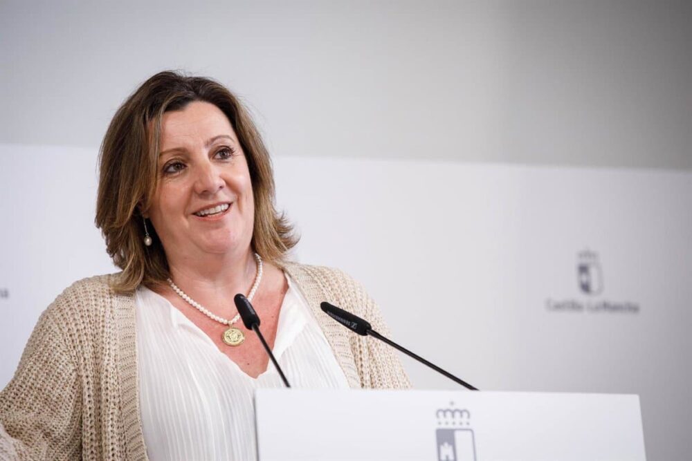 Franco se muestra "convencida" de que el Instituto de Salud Laboral en C-LM será una realidad en septiembre