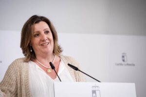Franco se muestra "convencida" de que el Instituto de Salud Laboral en C-LM será una realidad en septiembre