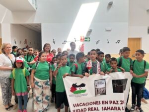 Herencia de Hospitalidad: Medina Acoge a Niños Saharauis Protegiéndolos del Desierto Gracias a la Solidaridad Local