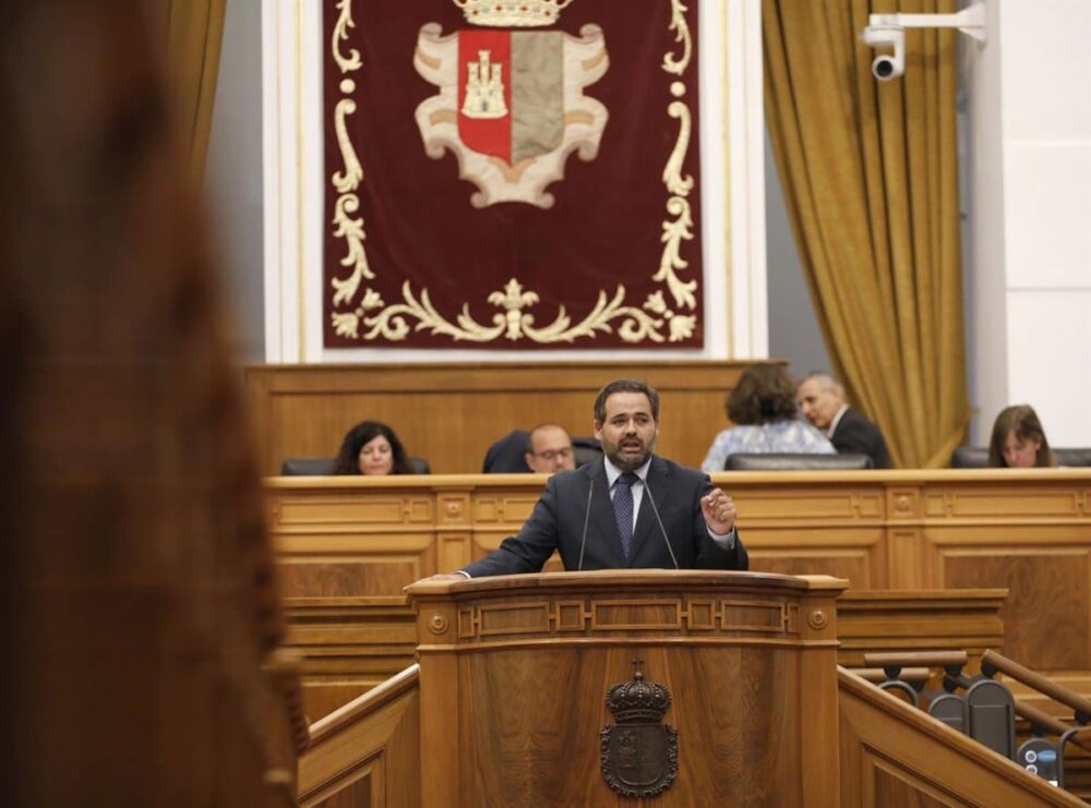 Núñez pide a Page parar el acuerdo de financiación con Cataluña en el Congreso y el PSOE le pide "coherencia"