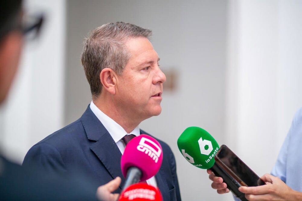 Page, "dolido" porque pidió debatir sobre financiación en el Comité Federal y "deliberadamente se ocultó"