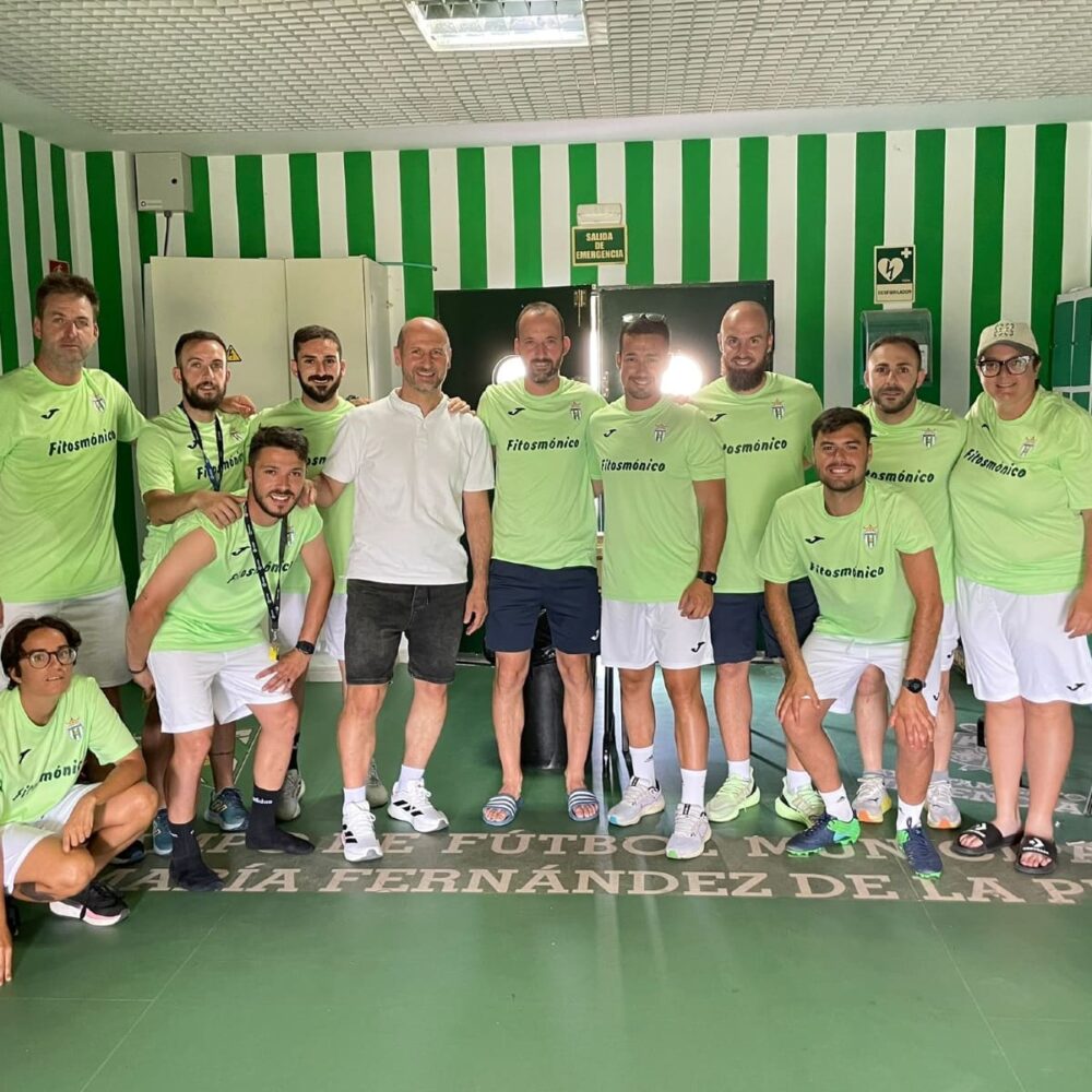 Más de un centenar de niños participan en el XI Campus de Fútbol de Herencia 1