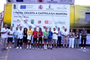 Agua Marina Espinola, primera vencedora de la Vuelta a Castilla-La Mancha Leader femenina