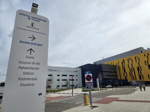 Fallece una mujer de 67 años y otra resulta herida en una salida de vía de un turismo en Turleque (Toledo)