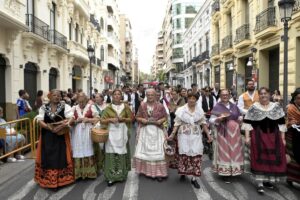 Albacete vive momentos "de emoción" con la cabalgata y la apertura de la Puerta de Hierros que dará comienzo a su Feria