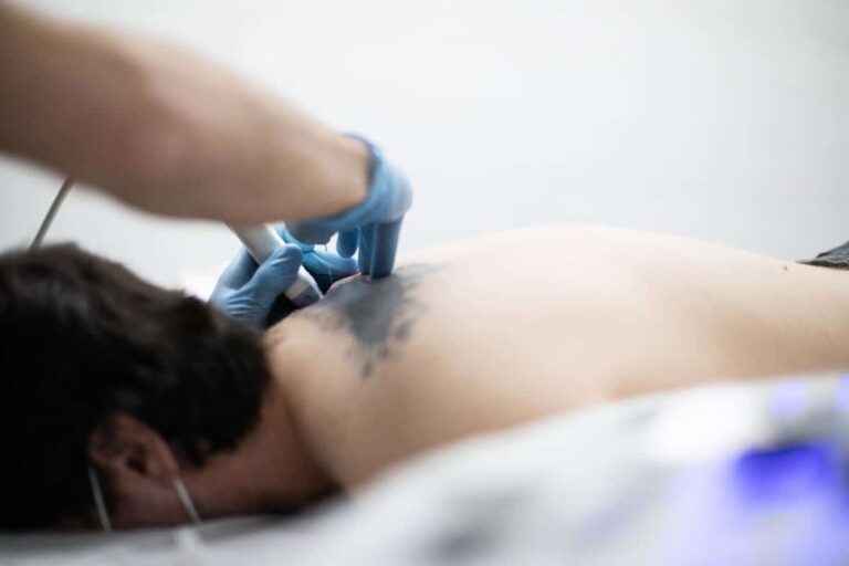 Los centros de fisioterapia de C-LM tendrán que contar con una persona diplomada o graduada en esta especialidad