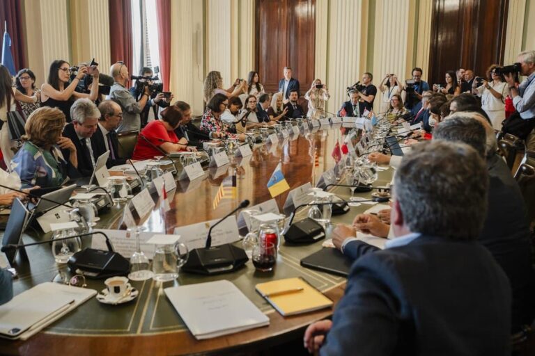 Consejero Agricultura C-LM pide a sus homólogos unir fuerzas en frente común ante UE por el interés del sector primario