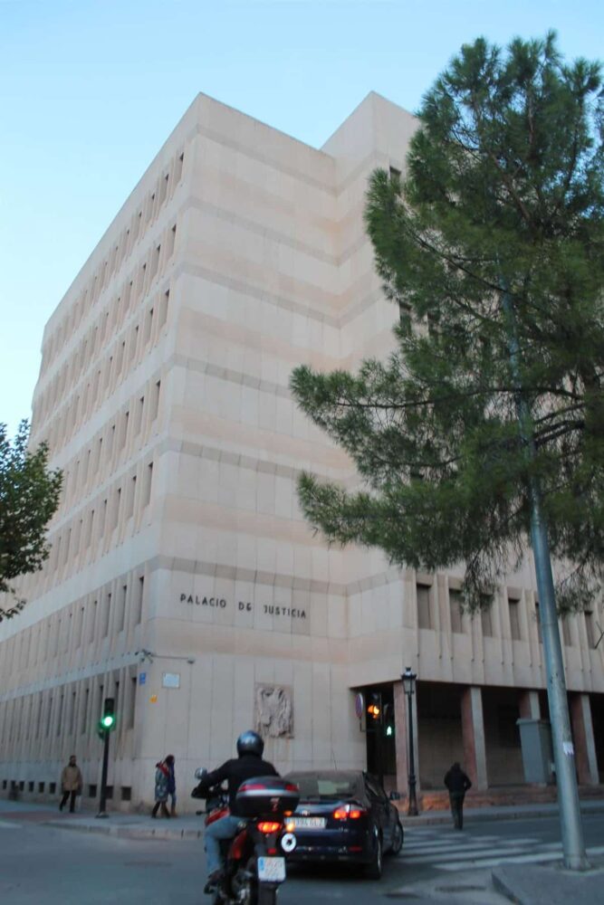 La Fiscalía pide 15 años de prisión para el acusado de violar y agredir a su tía a punta de cuchillo en Albacete