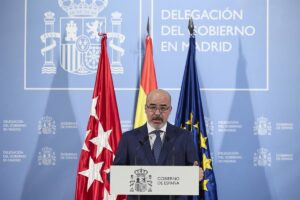 Gobierno no descarta sanciones para las dirigentes de Vox que acudieron a la concentración en Hortaleza