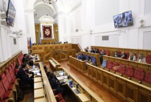 VÍDEO: El periodo de sesiones arranca en Cortes con previsión de aprobar leyes sobre farmacia, calidad ambiental y pesca