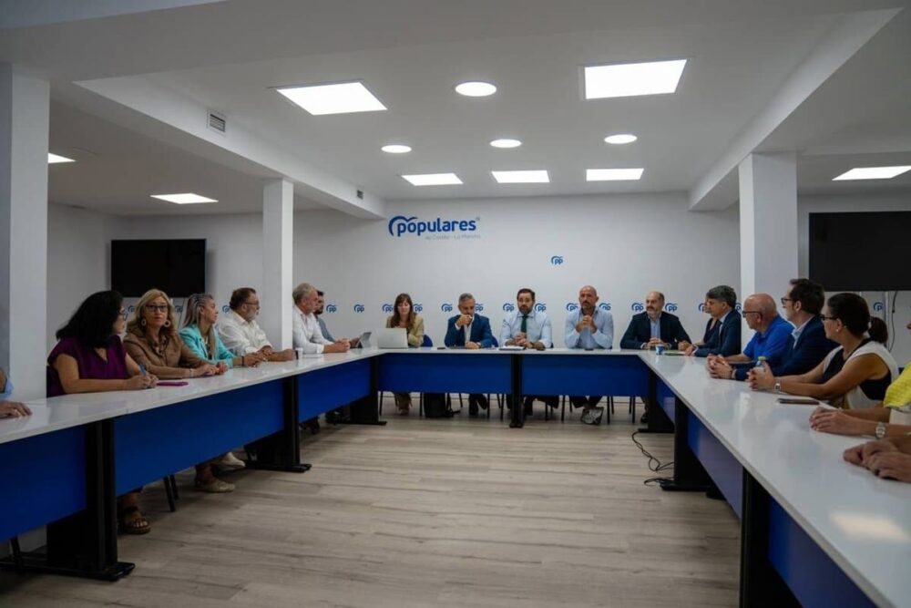 VÍDEO: Nuñez pide a Page aprovechar la visita de Sánchez para pedir ayudas a conciliación y a la educación de 0 a 3 años